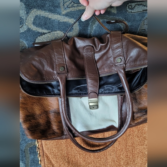 Italian Leather Bag - Picture 4 of 10